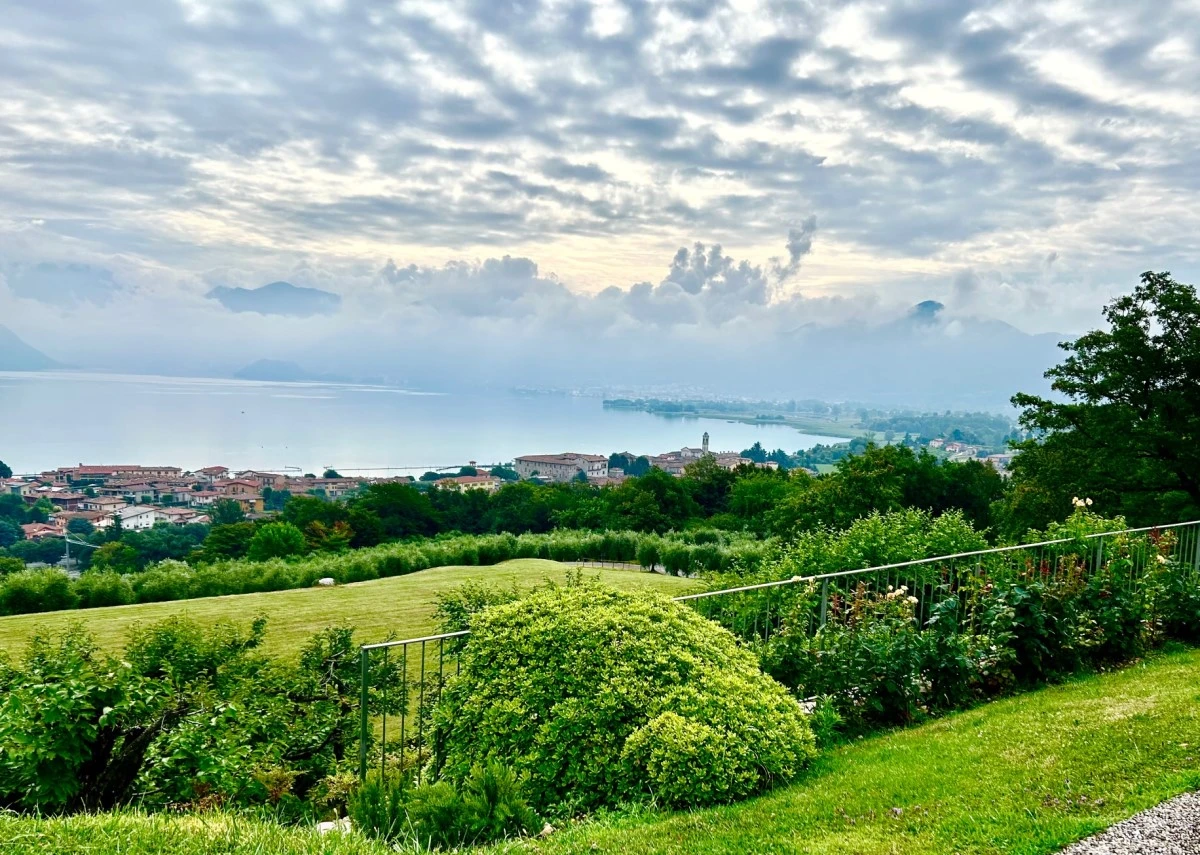 Panoramic view of Lake Iseo and Franciacorta wine region in Lombardy, a hidden gem for destination weddings in Italy